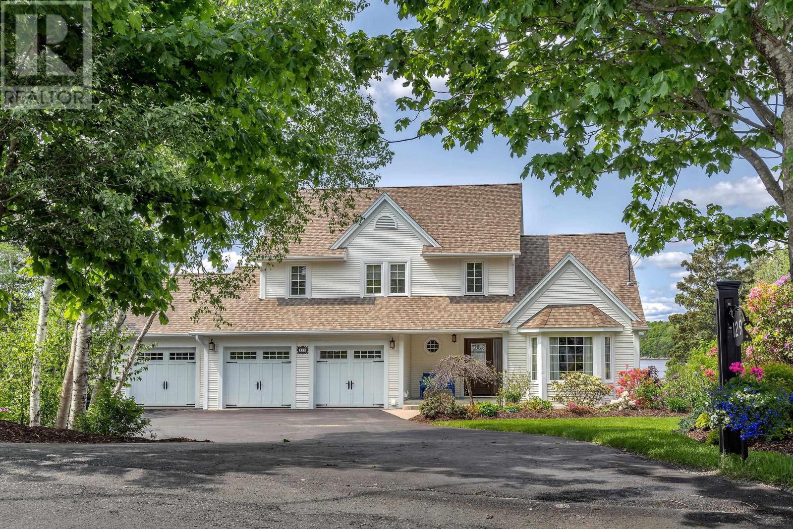 Property at 129 Masons Point Road image 1