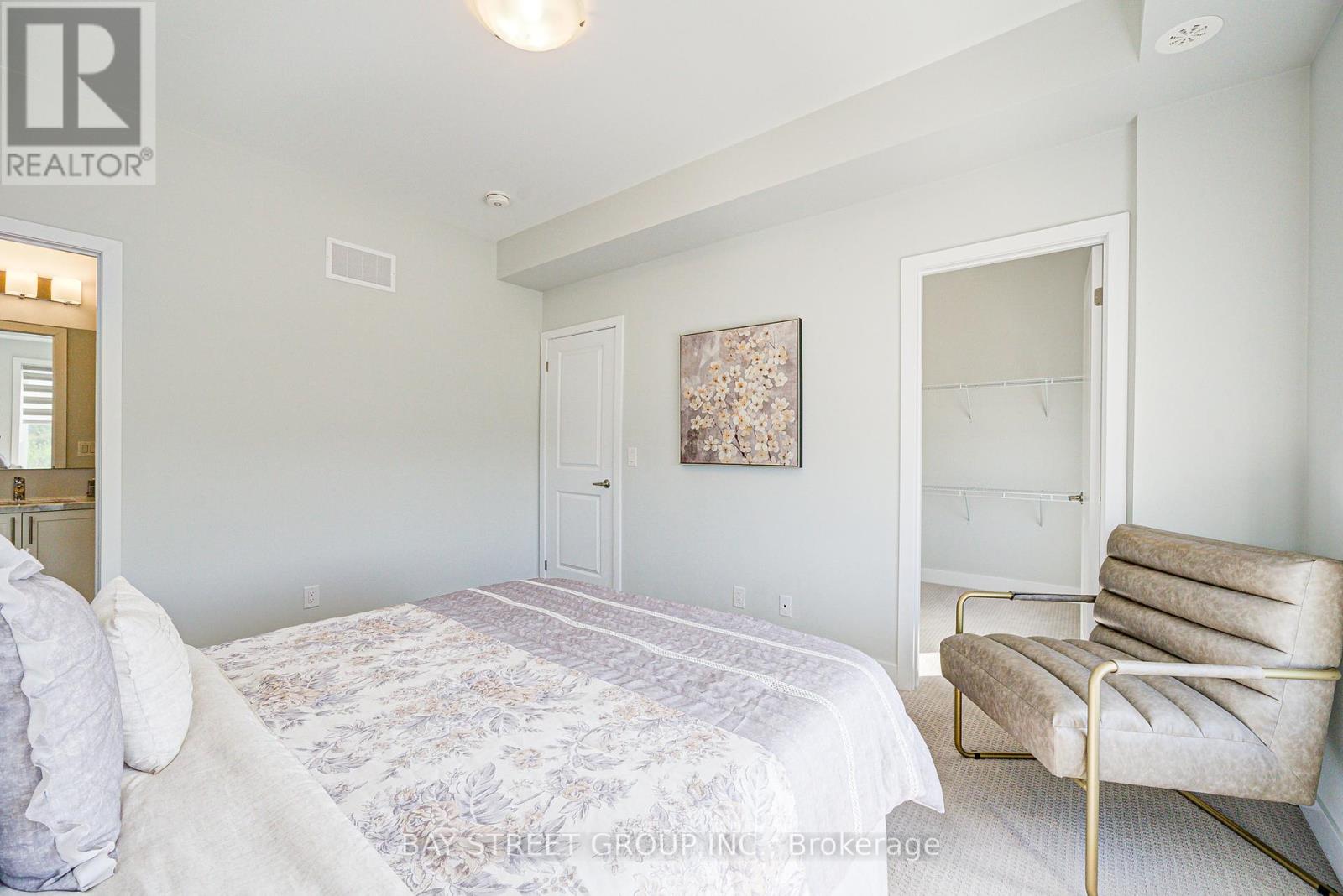 149 Yorkton Boulevard, Markham, Ontario  L6C 3L7 - Photo 26 - N12136053