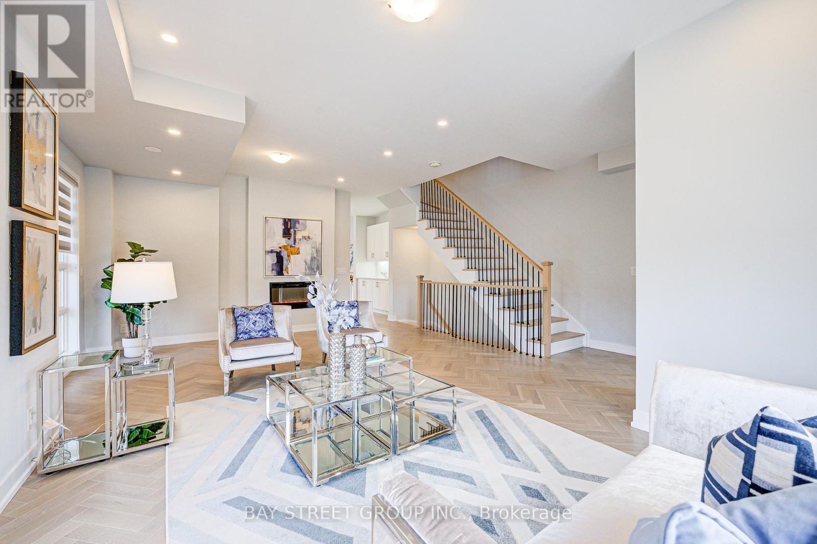149 Yorkton Boulevard, Markham, Ontario  L6C 3L7 - Photo 18 - N12136053