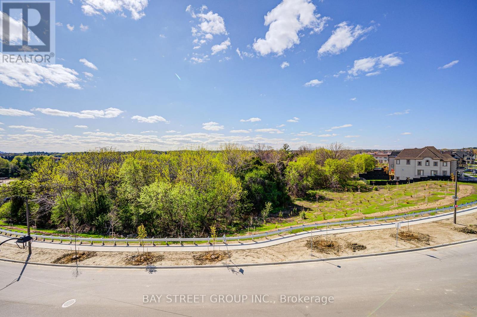 149 Yorkton Boulevard, Markham, Ontario  L6C 3L7 - Photo 23 - N12136053