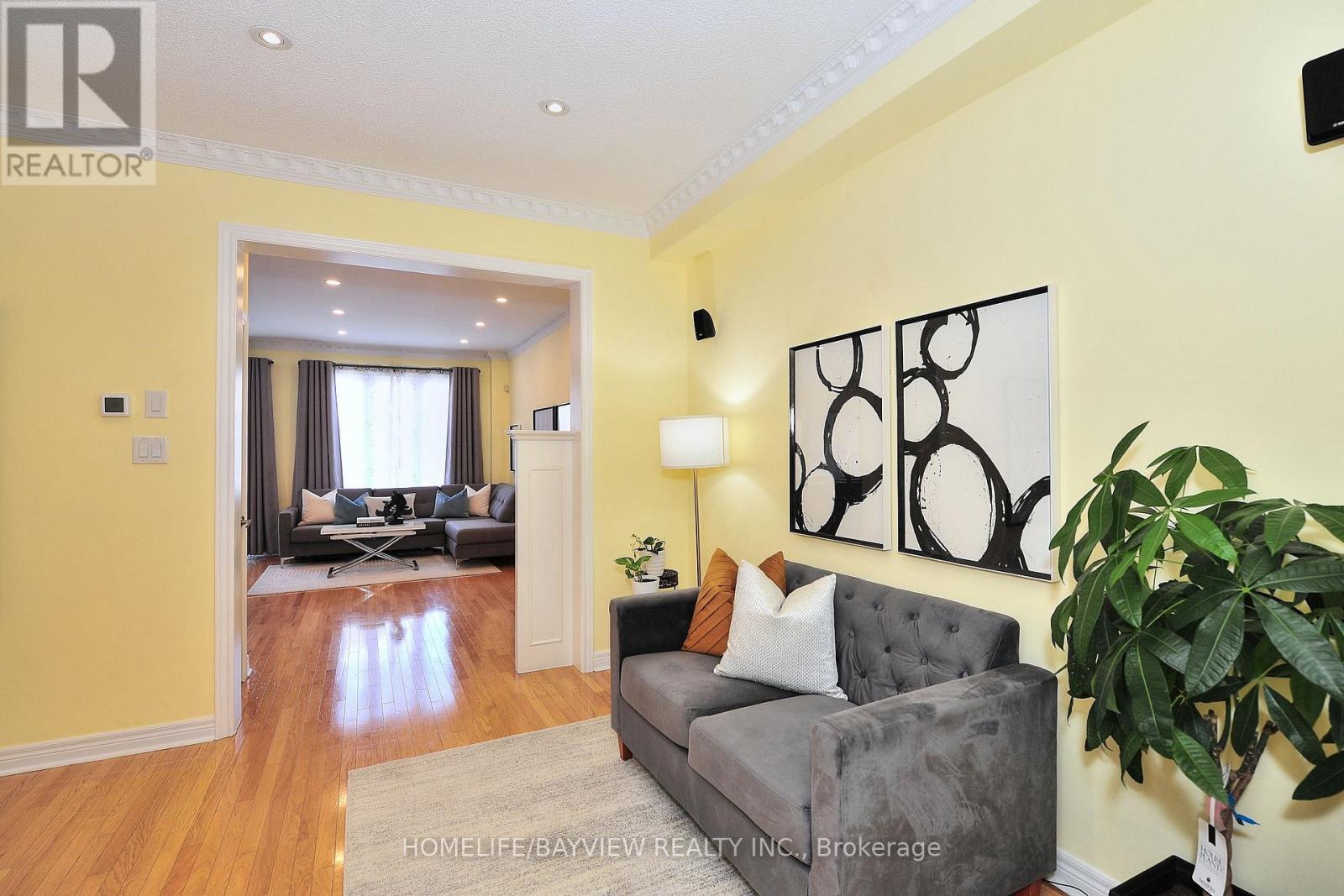 171 Carrier Crescent, Vaughan, Ontario  L6A 0T2 - Photo 6 - N12136077