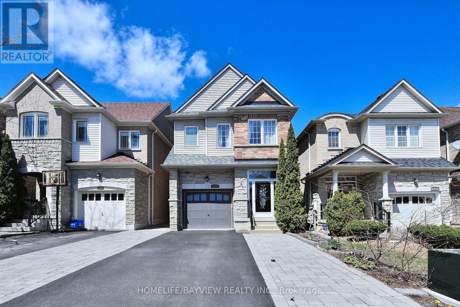 171 Carrier Crescent, Vaughan, Ontario  L6A 0T2 - Photo 3 - N12136077