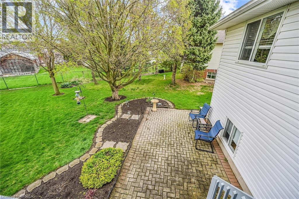 22 Passmore Court, Brantford, Ontario  N3S 7V3 - Photo 33 - 40723948