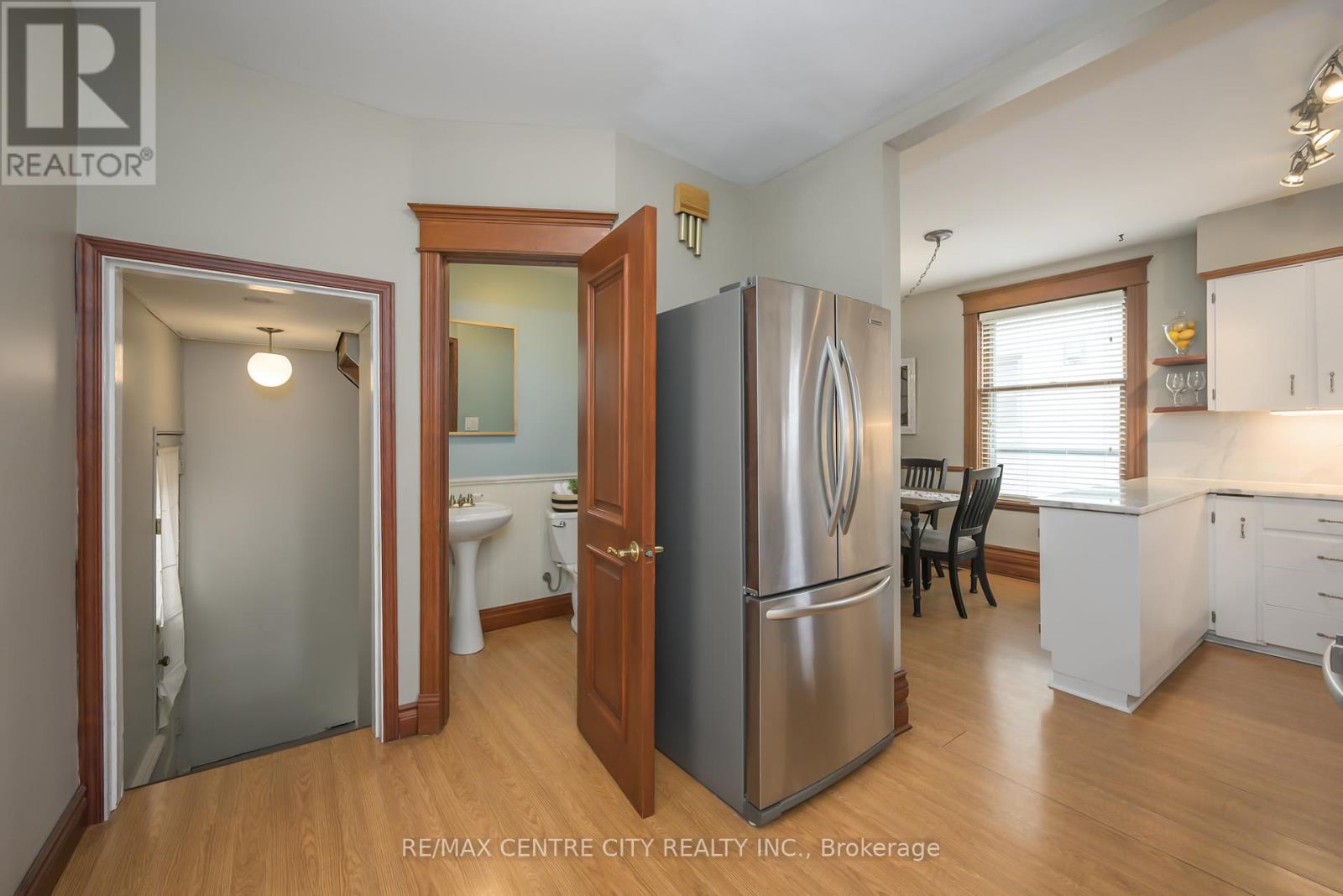 3 Gerrard Street, London South, Ontario  N6C 4C4 - Photo 19 - X12136117