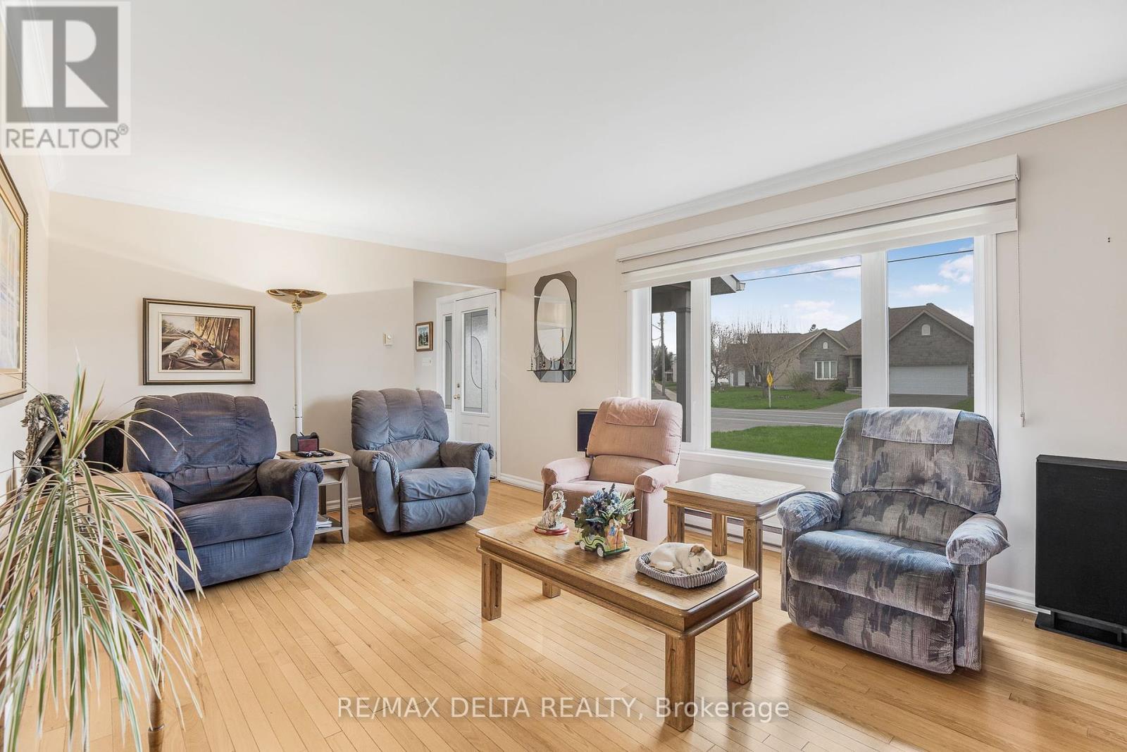 124 Caledonia Rd. Road, The Nation, Ontario  K0C 2B0 - Photo 7 - X12136154