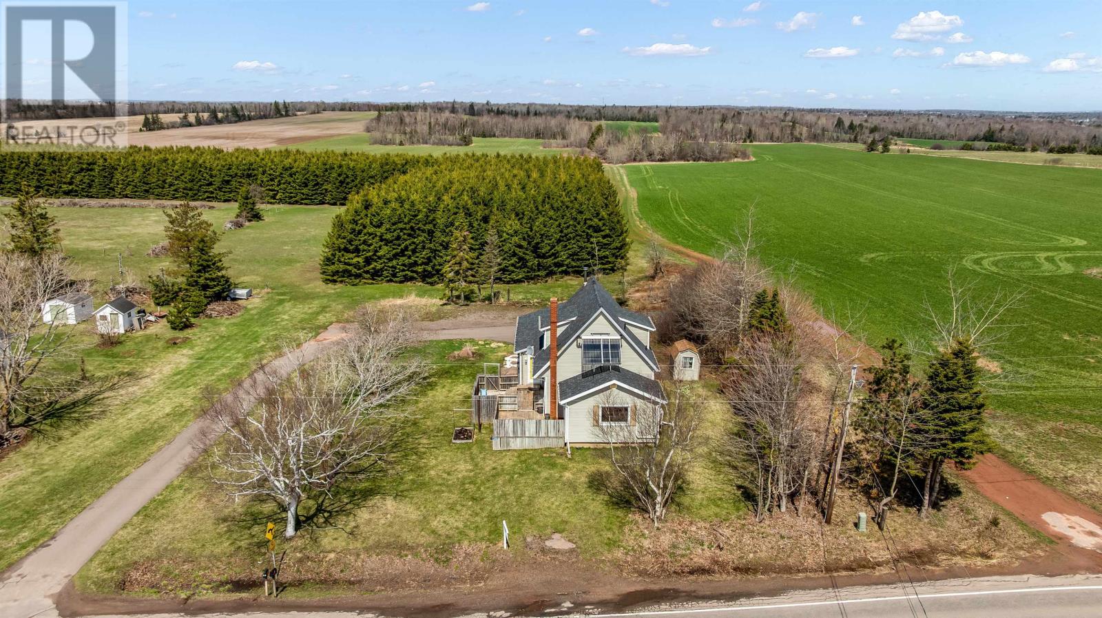 Property at 652 Meadowbank Road image 3