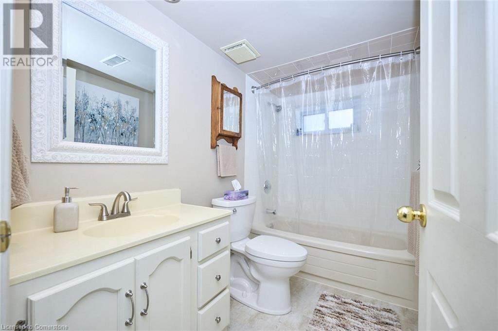 30 Carmen Avenue, Hamilton, Ontario  L8V 2H6 - Photo 39 - 40722952