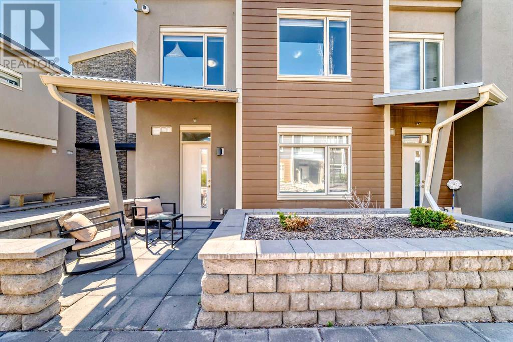 Property at 214, 10 Westpark Link SW image 1