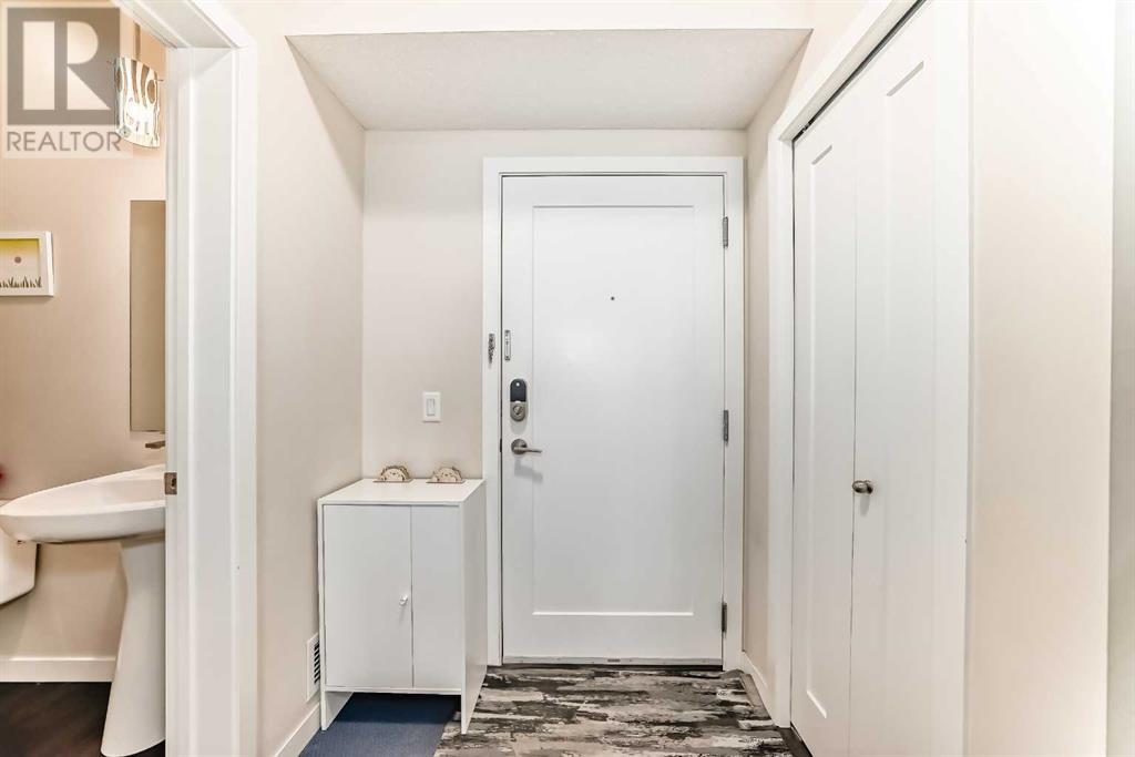 Property at 214, 10 Westpark Link SW image 2