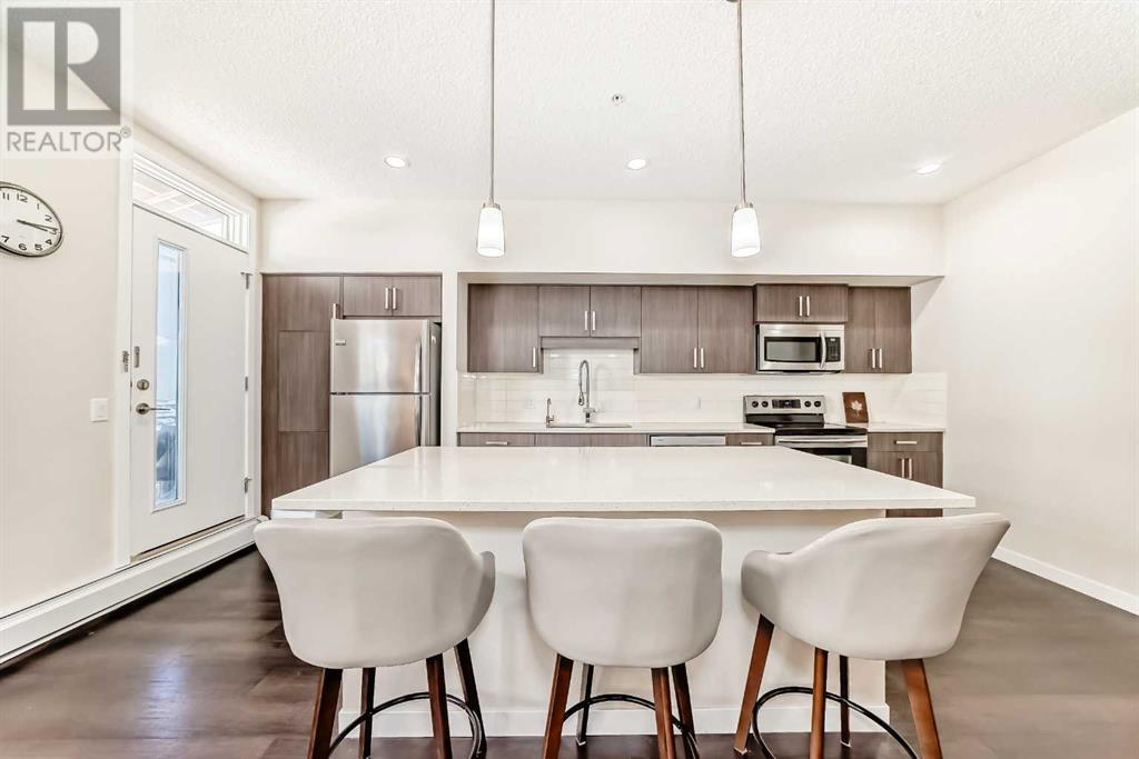 Property at 214, 10 Westpark Link SW image 3