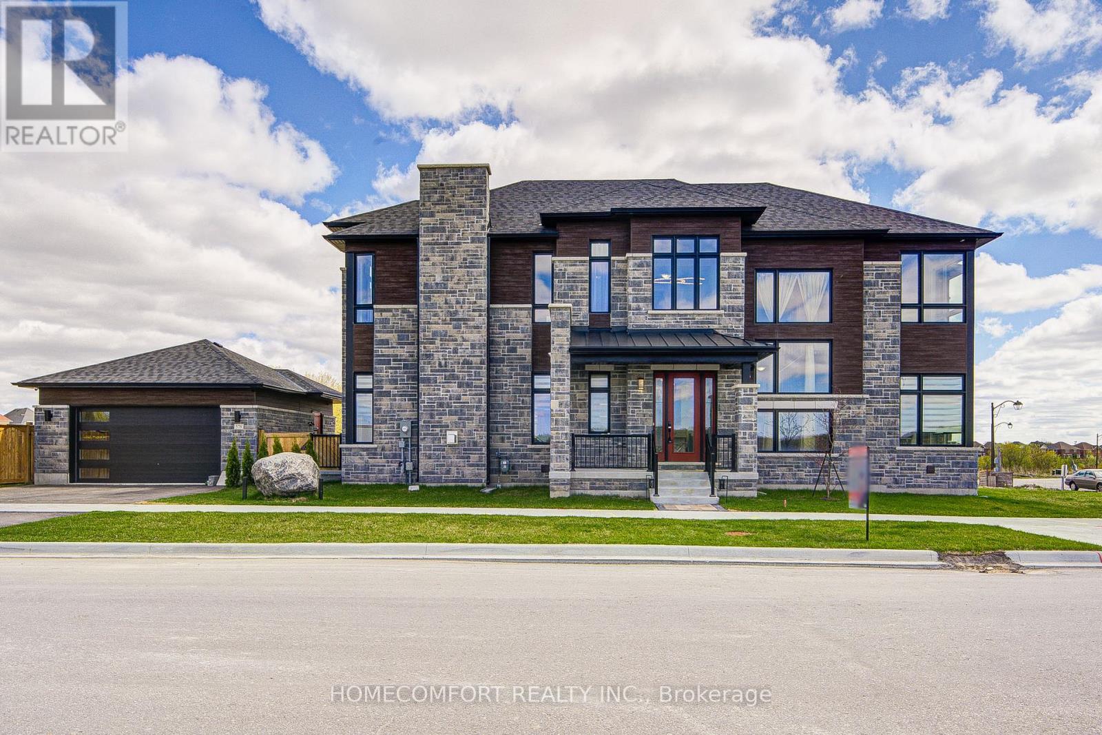 Property at 578 BAKER HILL BOULEVARD image 1