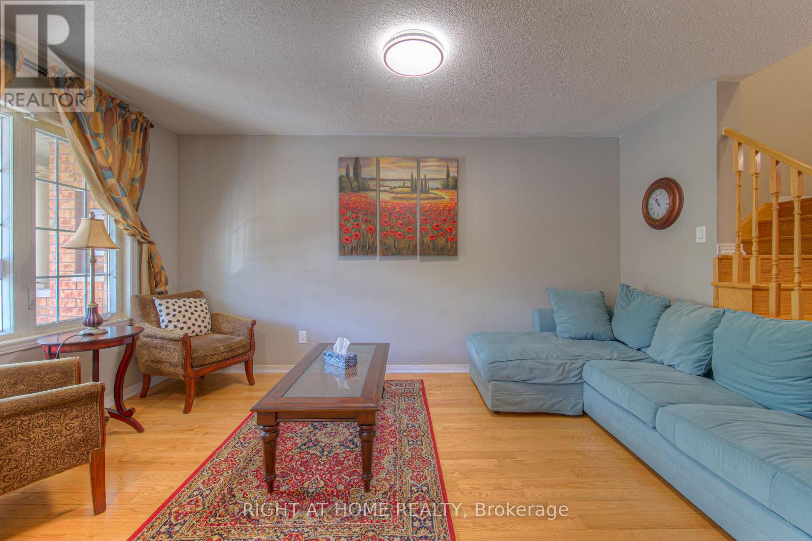 131 Lavery Heights, Milton, Ontario  L9T 0V4 - Photo 7 - W12136112