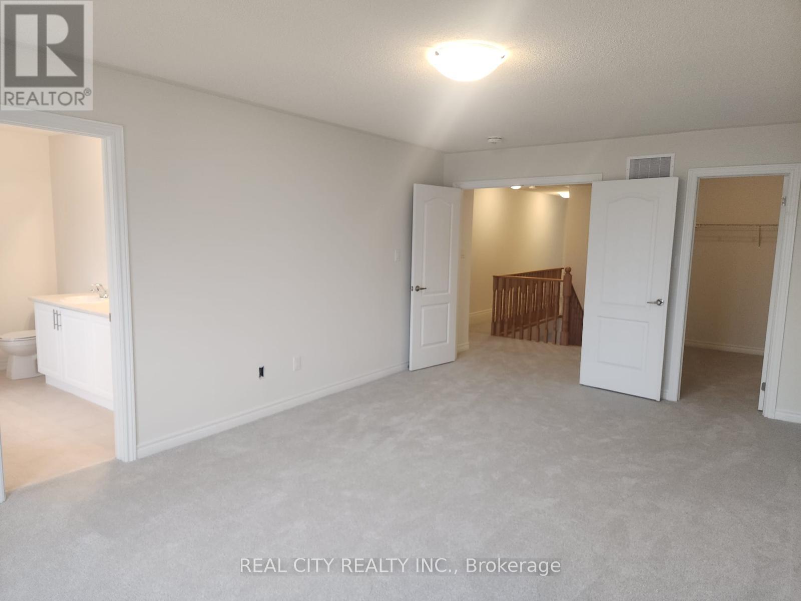 Upper - 110 Palace Street, Thorold, Ontario  L2V 0N3 - Photo 20 - X12136104