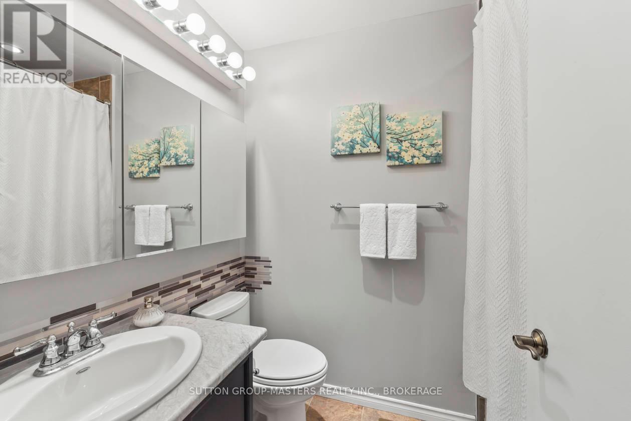 984 Ambleside Crescent, Kingston, Ontario  K7P 2B7 - Photo 23 - X12136177