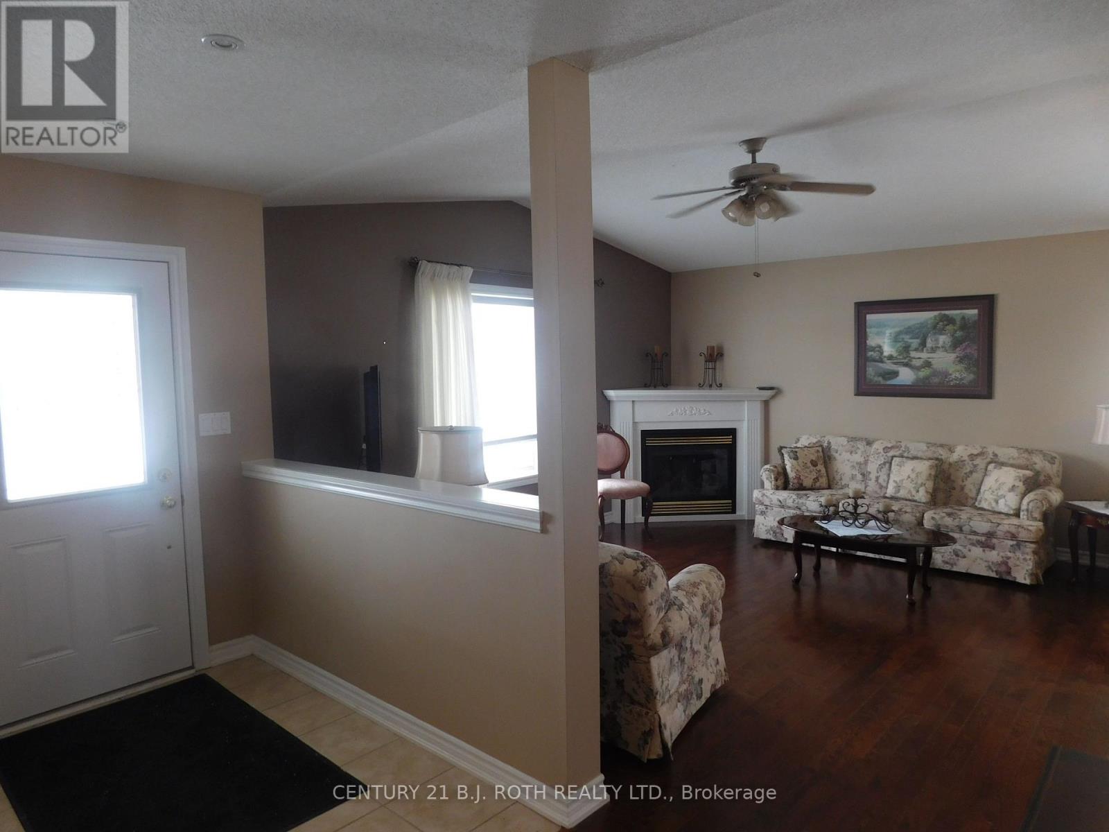 22 Trellis Lane, Innisfil, Ontario  L9S 1N3 - Photo 32 - N12030211