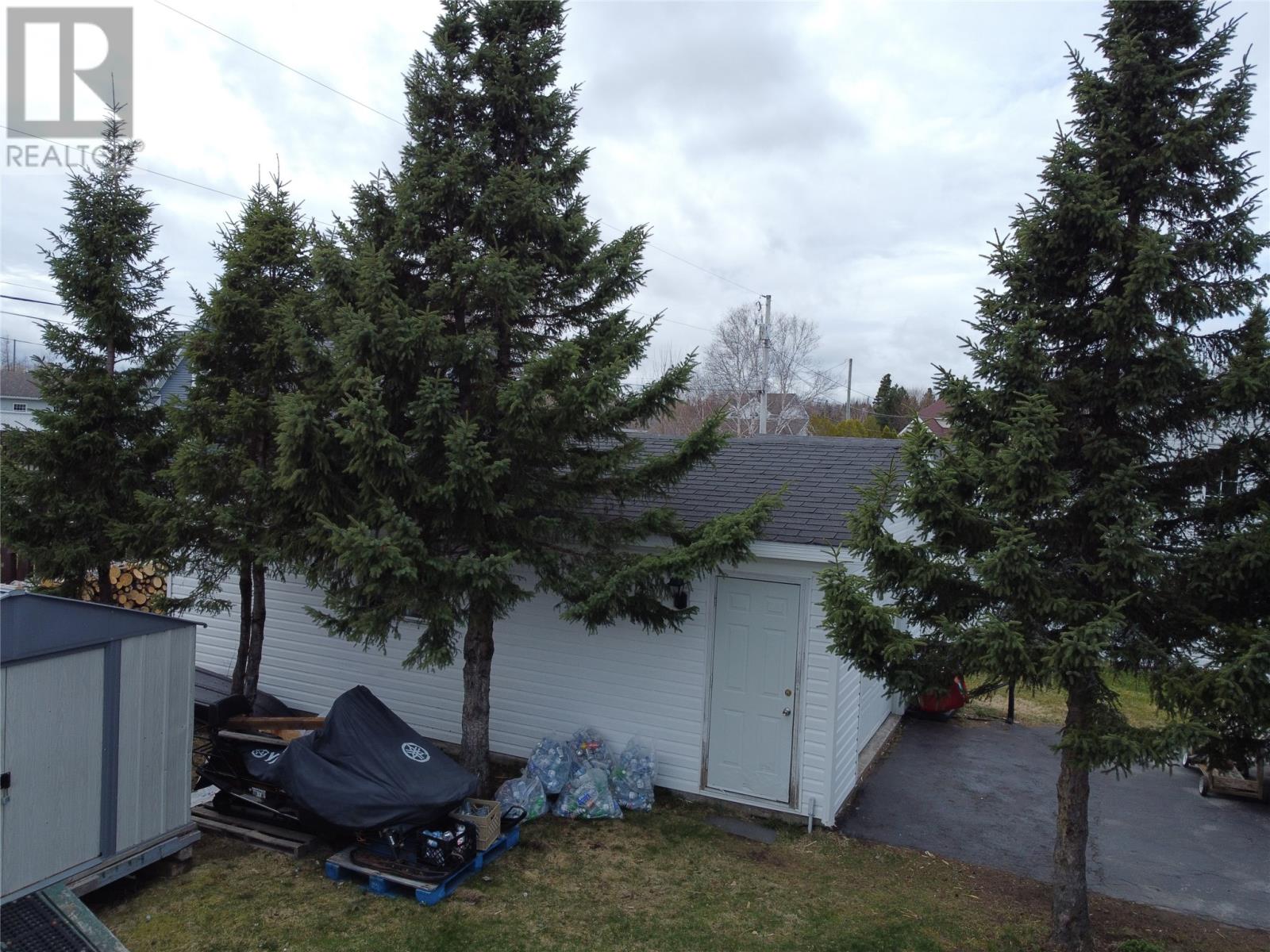 Photo 48