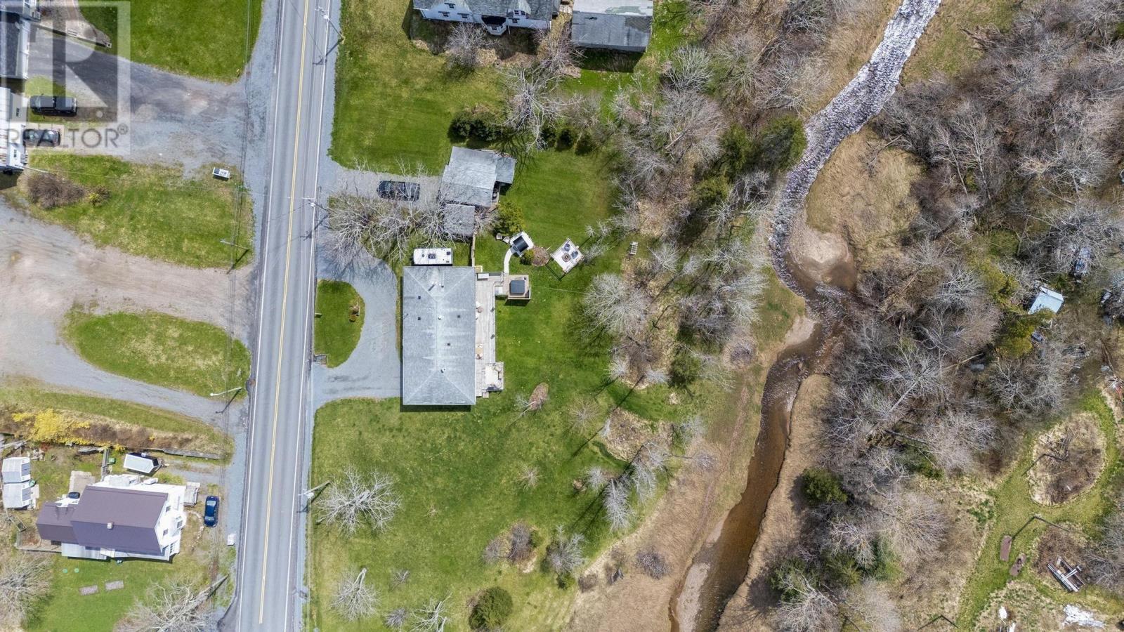 8822 Highway 215, Maitland, Nova Scotia  B0N 1T0 - Photo 7 - 202510370