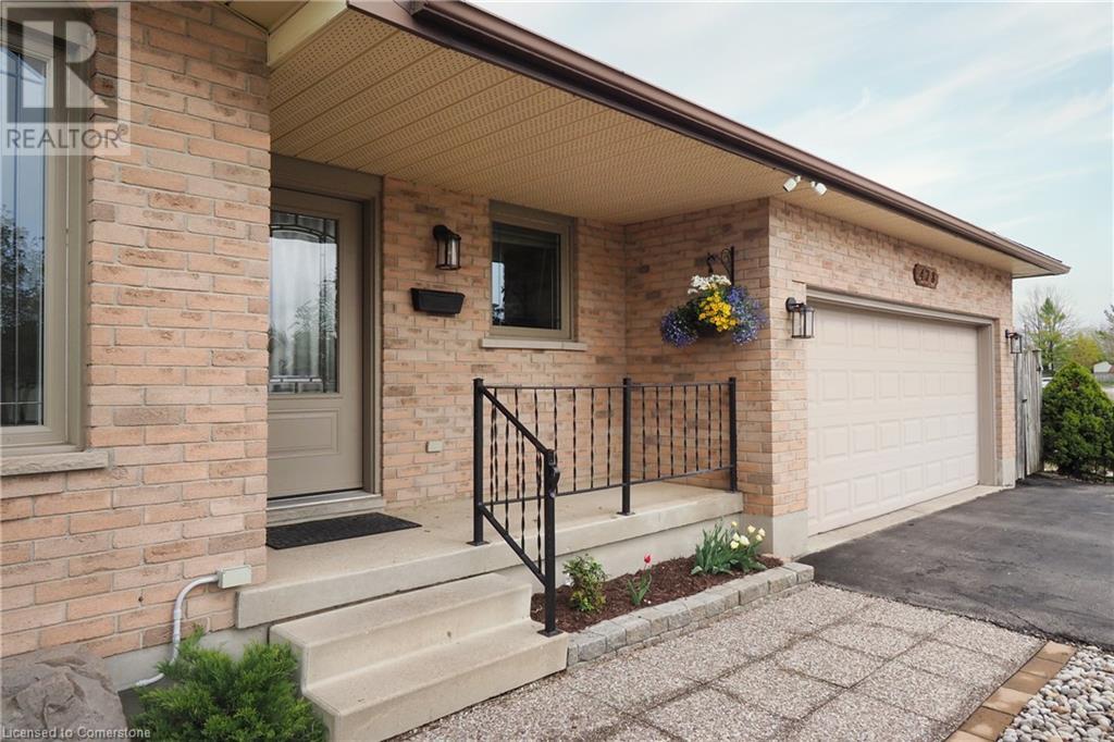 Property at 478 NORTHLAKE Drive image 5