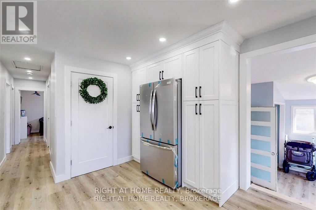 Property at 746 WILLIAM STREET image 5
