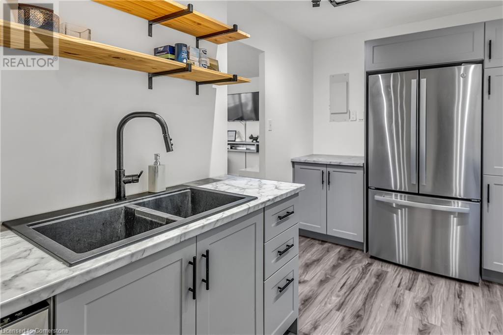 225 Harvard Place Unit# 1205, Waterloo, Ontario  N2J 4H4 - Photo 16 - 40725163