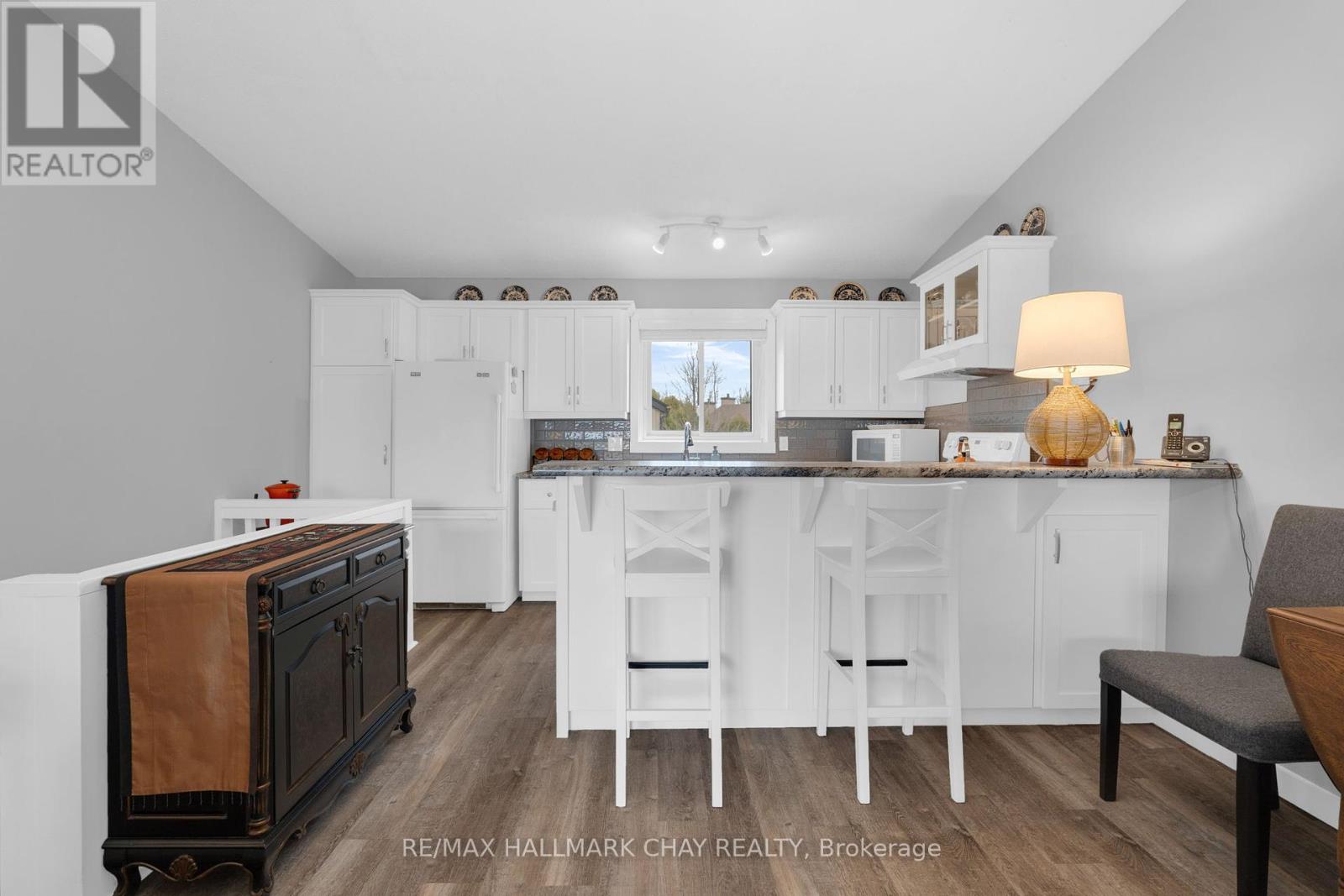 172 Escarpment Crescent, Collingwood, Ontario  L9Y 5B4 - Photo 5 - S12103136