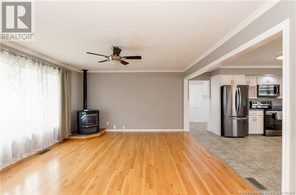 Property at 36 Russell Street image 5