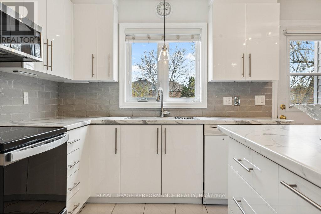 3453 Wyman Crescent, Ottawa, Ontario  K1V 0P4 - Photo 24 - X12133551