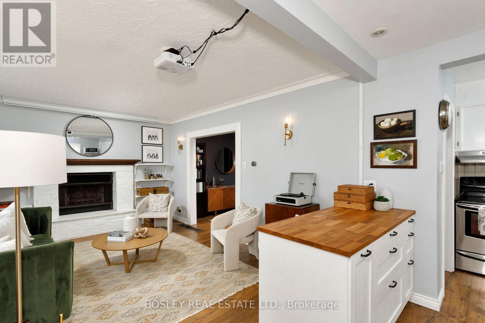 Property at 12 HOMESTEAD ROAD image 4