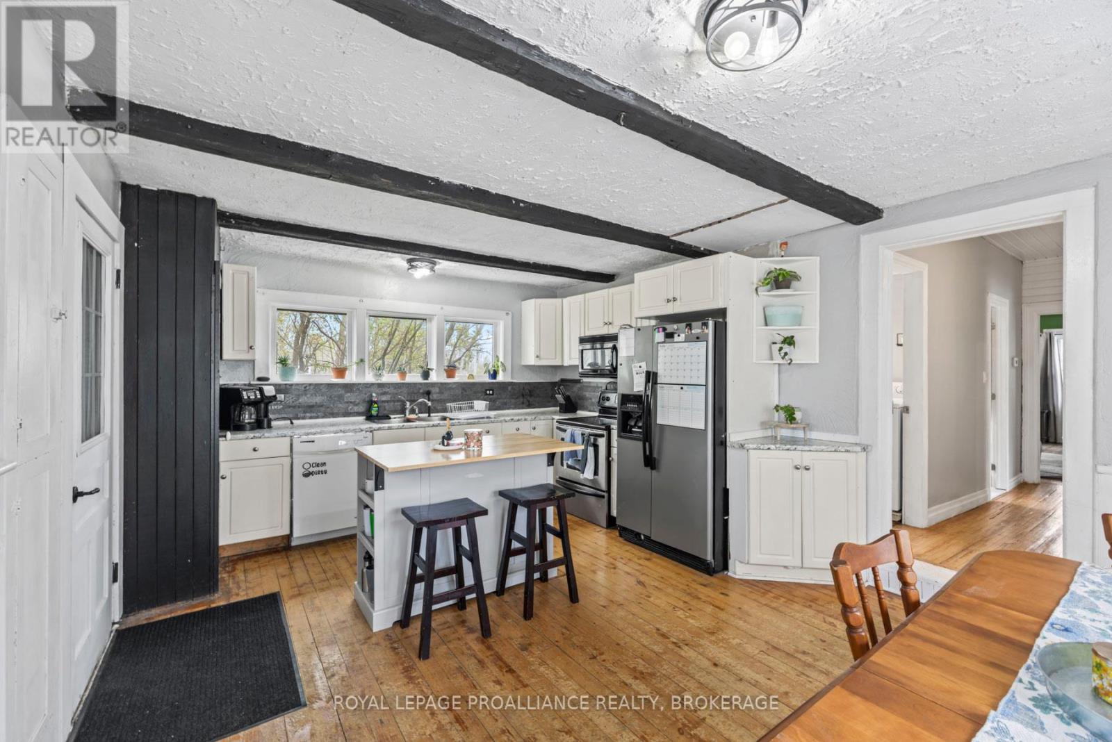 367 Academy Street, Loyalist, Ontario  K0H 1G0 - Photo 26 - X12136289