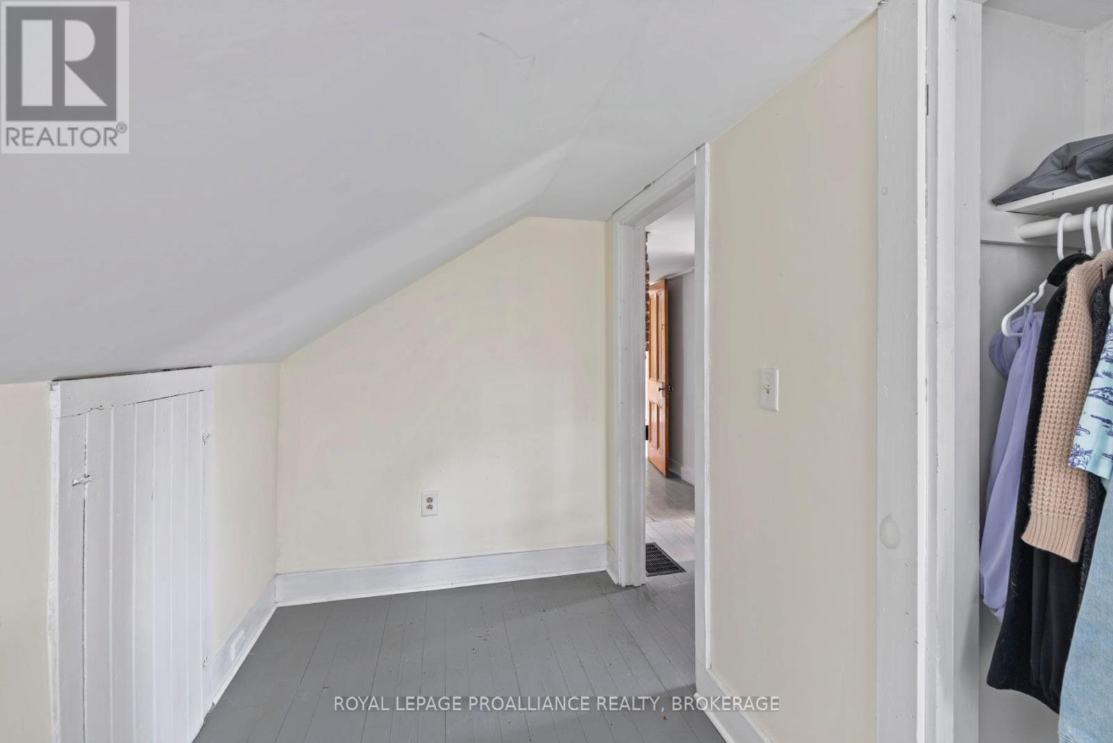 367 Academy Street, Loyalist, Ontario  K0H 1G0 - Photo 38 - X12136289