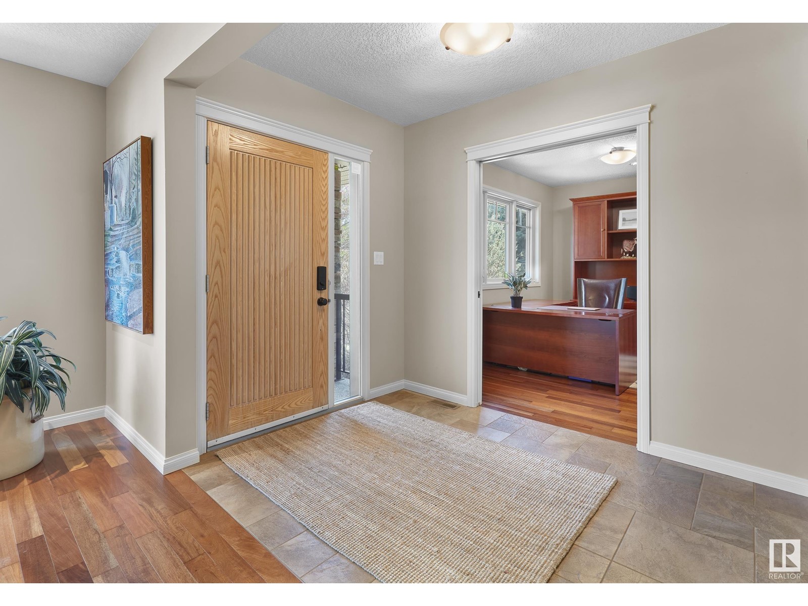 Property at 11817 76 AV NW image 3