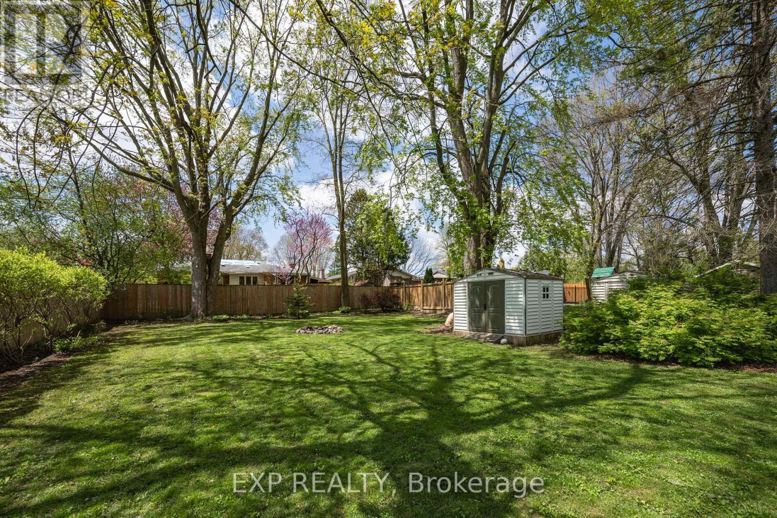 387 Griffith Street, London South, Ontario  N6K 2S1 - Photo 27 - X12136249
