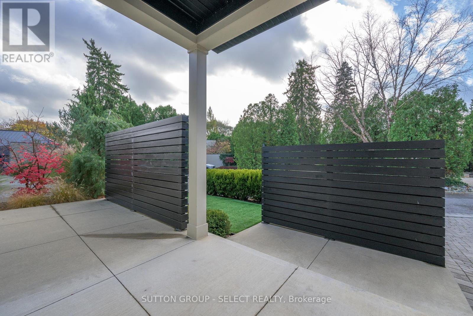 Property at 301 WATERSTONE PLACE image 4