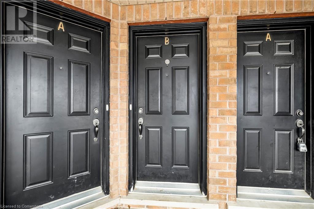604 Woodlawn Road Unit# B, Guelph, Ontario  N1E 0E5 - Photo 2 - 40726356