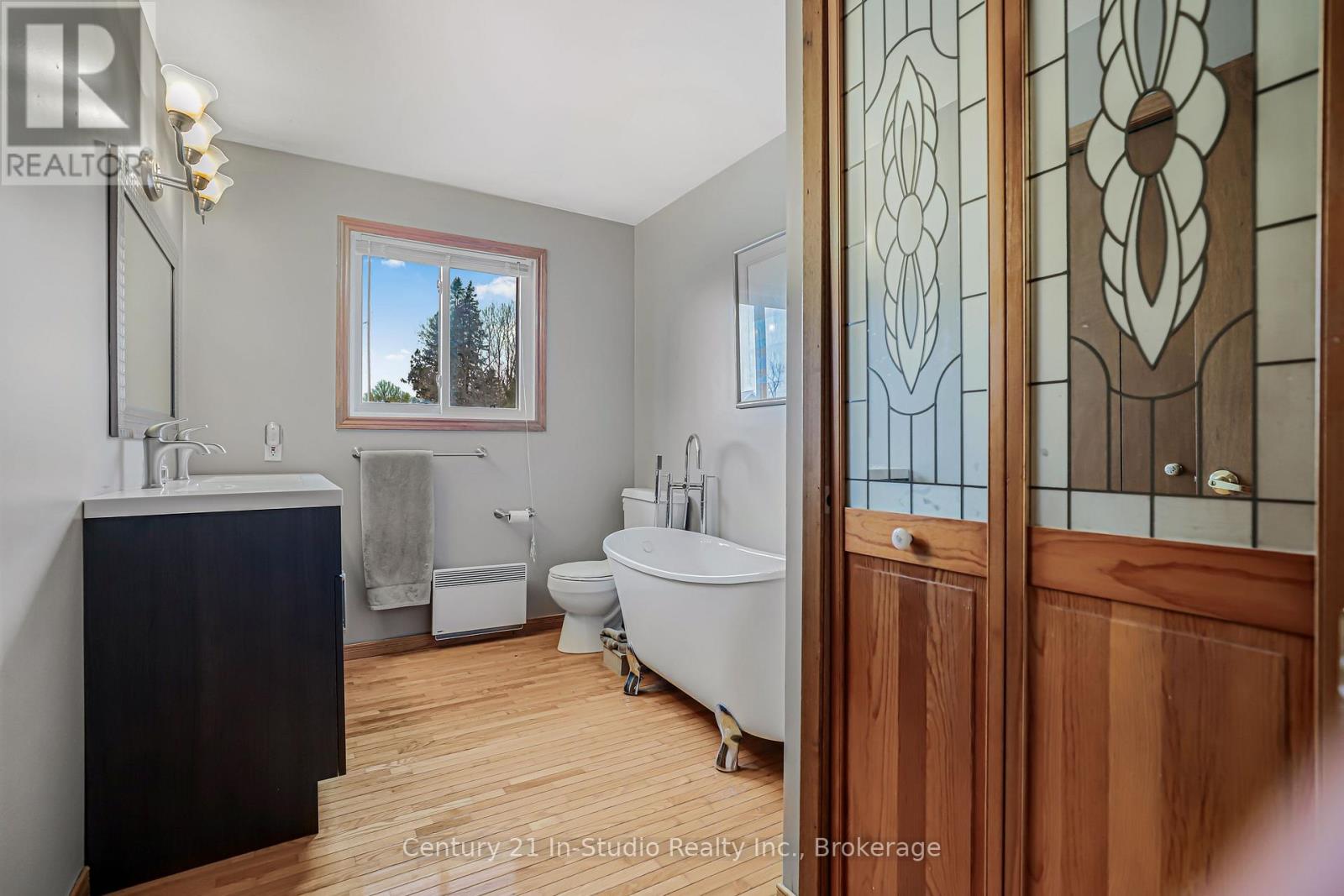 54 George Street, Chatsworth, Ontario  N0H 1G0 - Photo 28 - X12136228