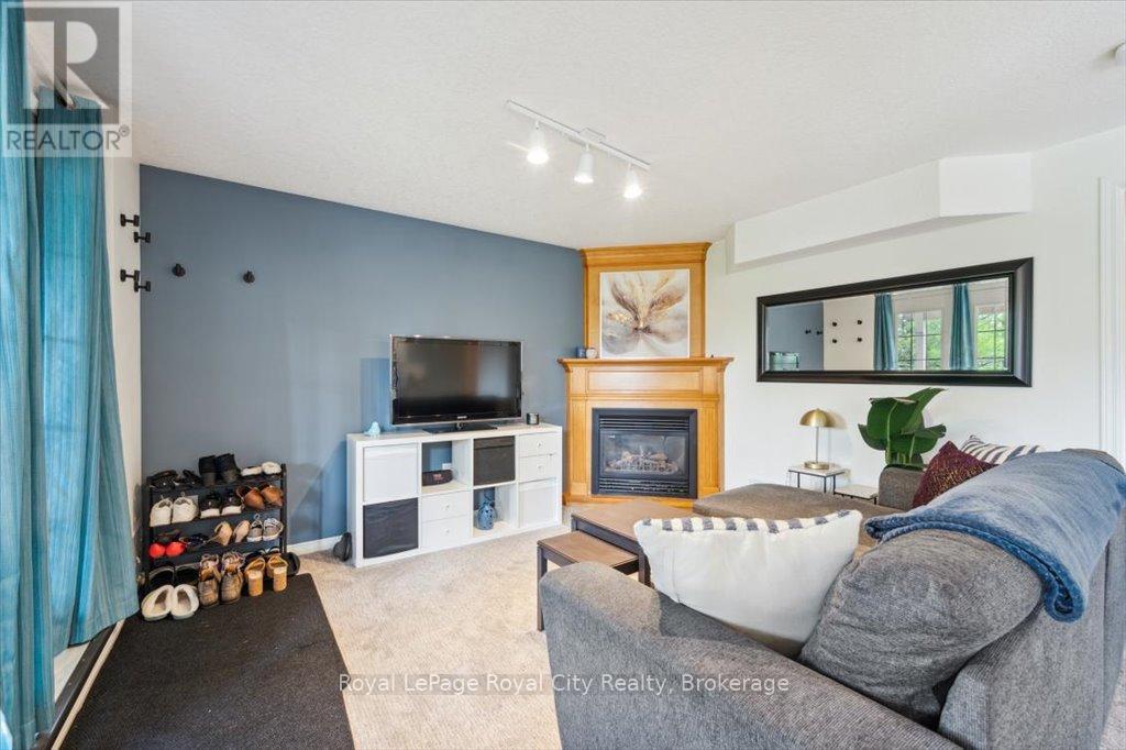 41 Munroe Crescent, Guelph, Ontario N1G 5E5 - Photo 34 - X12136307