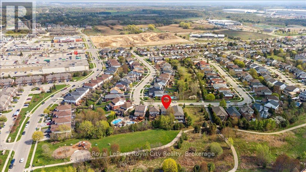 41 Munroe Crescent, Guelph, Ontario N1G 5E5 - Photo 50 - X12136307