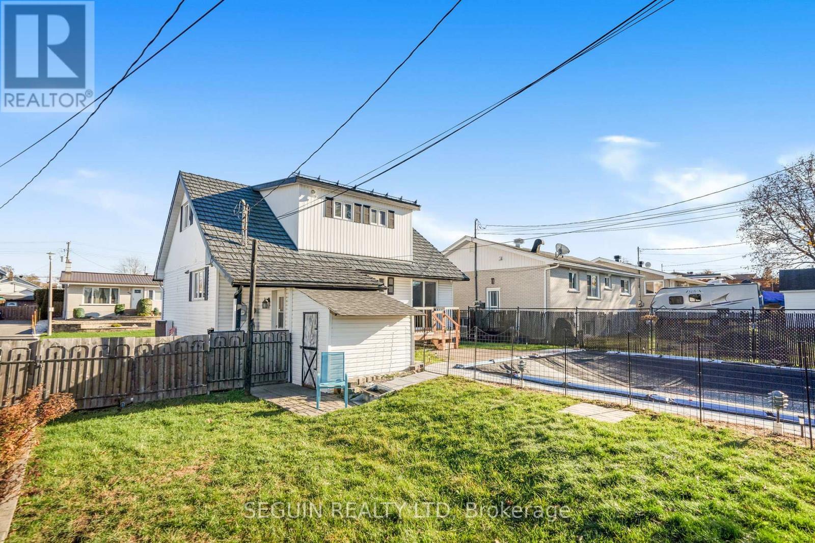 460 Theriault Street, Hawkesbury, Ontario  K6A 1Z3 - Photo 5 - X12136278