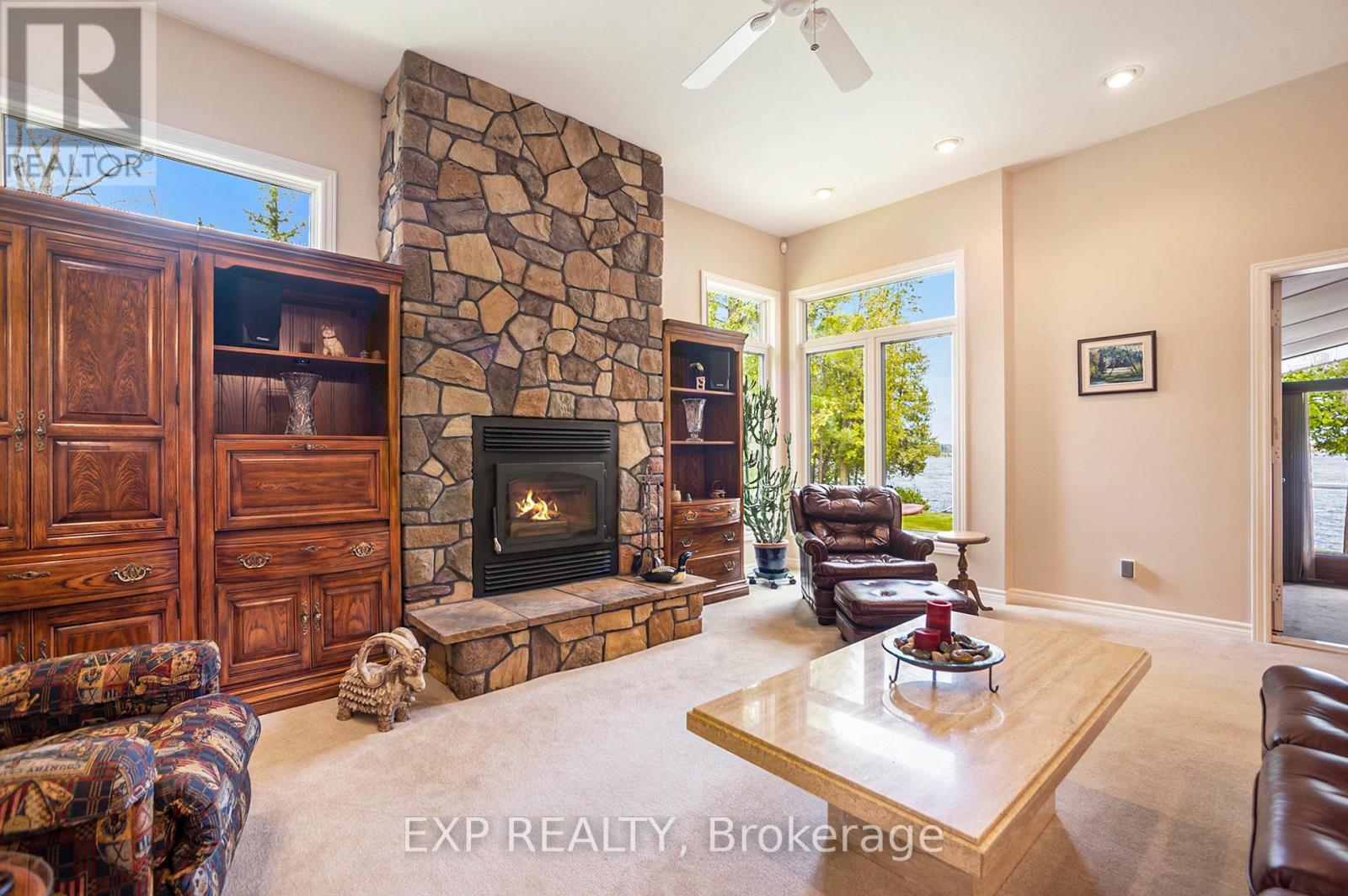 544 Lakeshore Road, Lanark Highlands, Ontario  K0A 3L0 - Photo 4 - X12136267