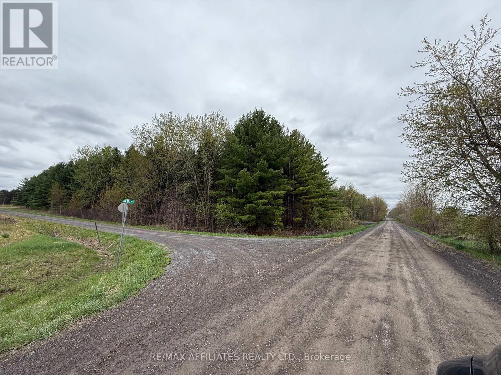 C6lt34 New Ross Road, South Dundas, Ontario  K0E 1K0 - Photo 2 - X12136293