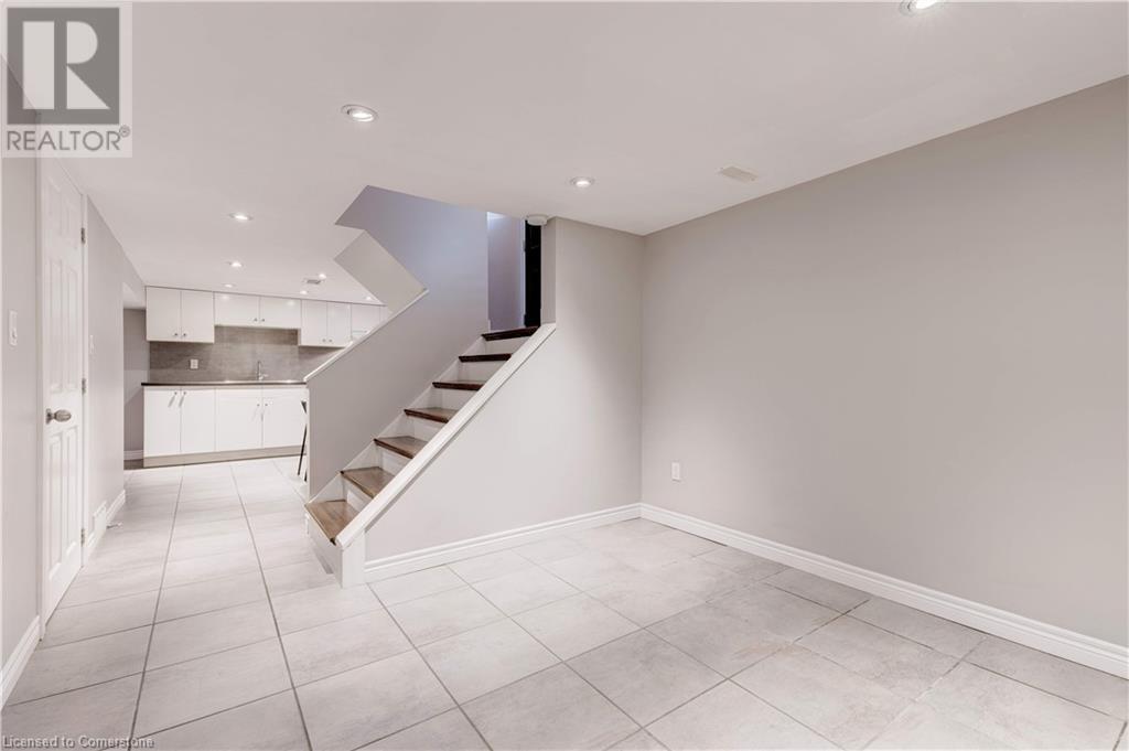 97 Knyvet Avenue, Hamilton, Ontario  L9A 3J6 - Photo 21 - 40722016