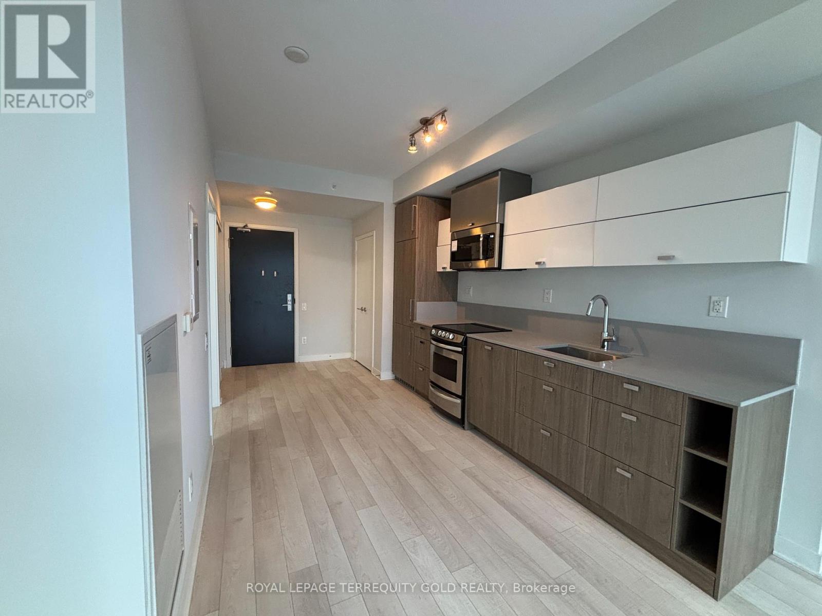 1706 - 290 Adelaide Street W, Toronto, Ontario  M5V 0P3 - Photo 10 - C12136245