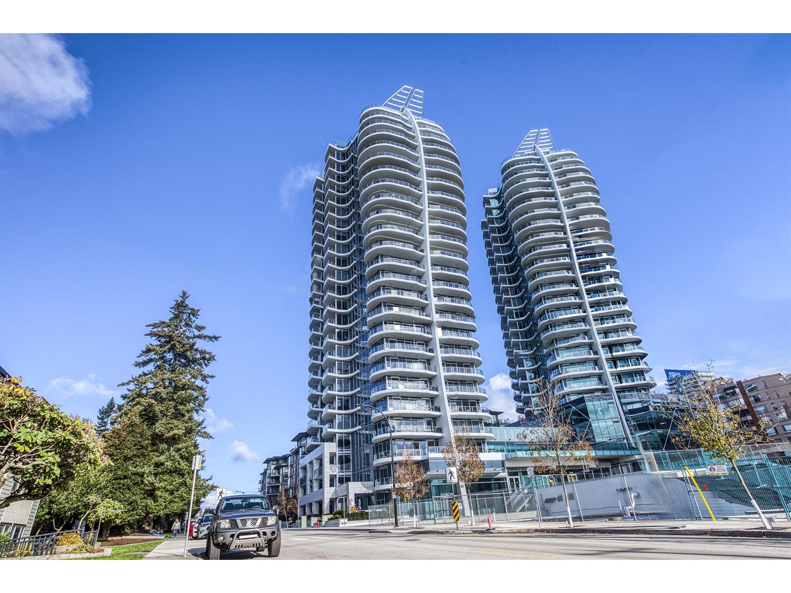 Property at 1902 1500 MARTIN STREET image 1