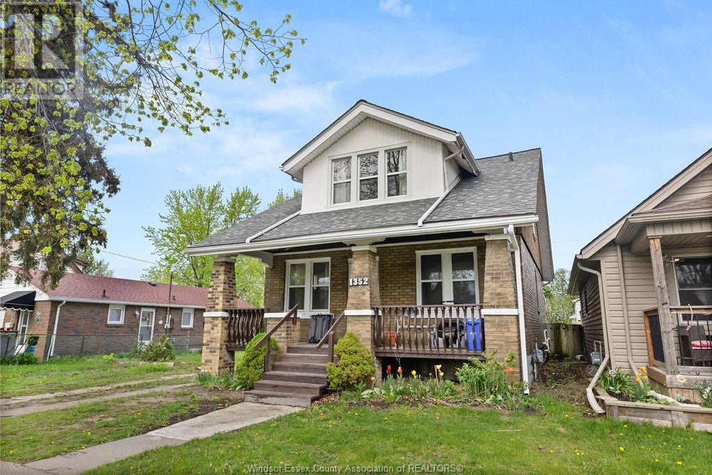 Property at 1352 AUBIN image 4