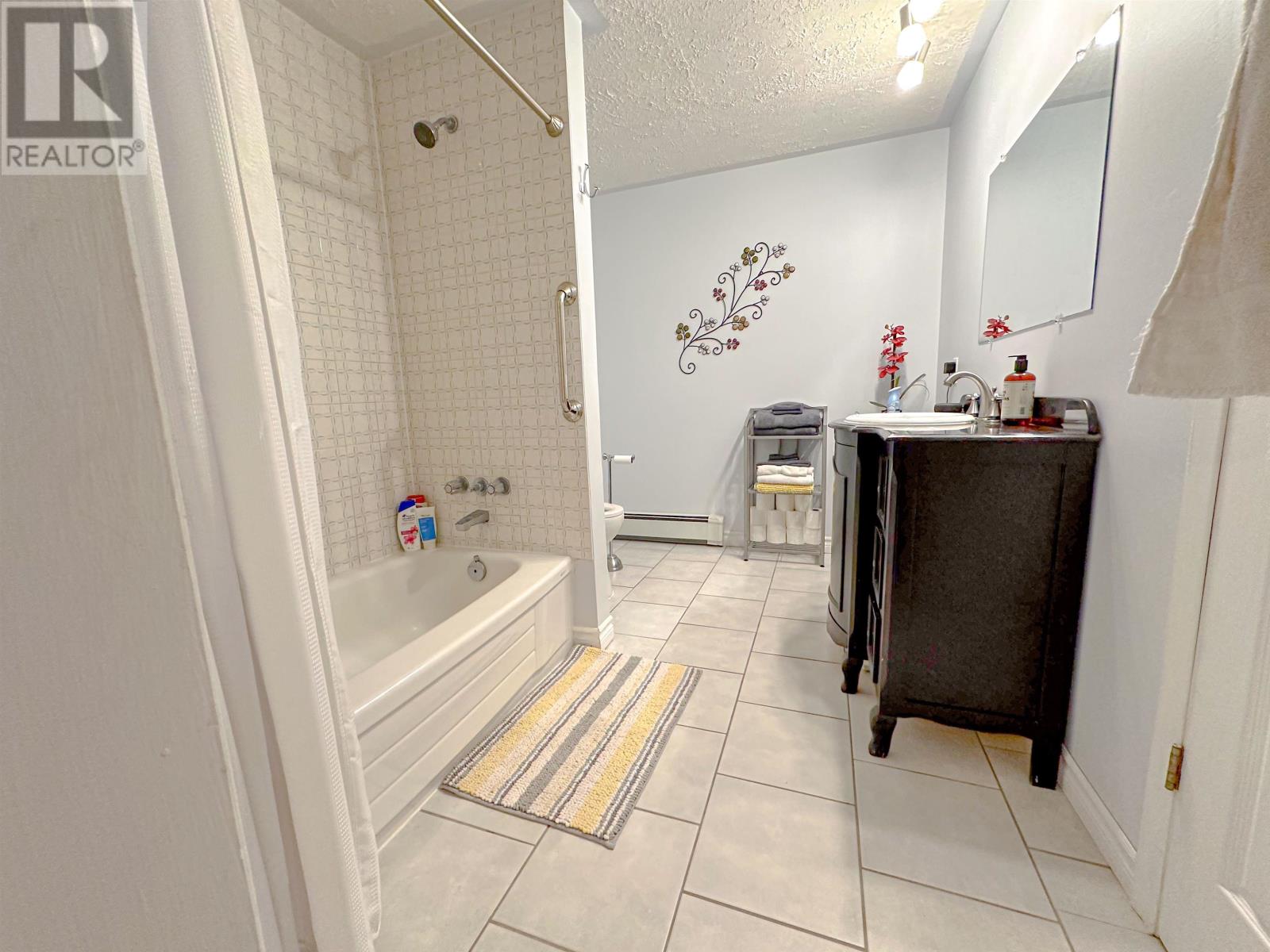 2 Altavista, Charlottetown, Prince Edward Island  V1E 1M9 - Photo 43 - 202510407