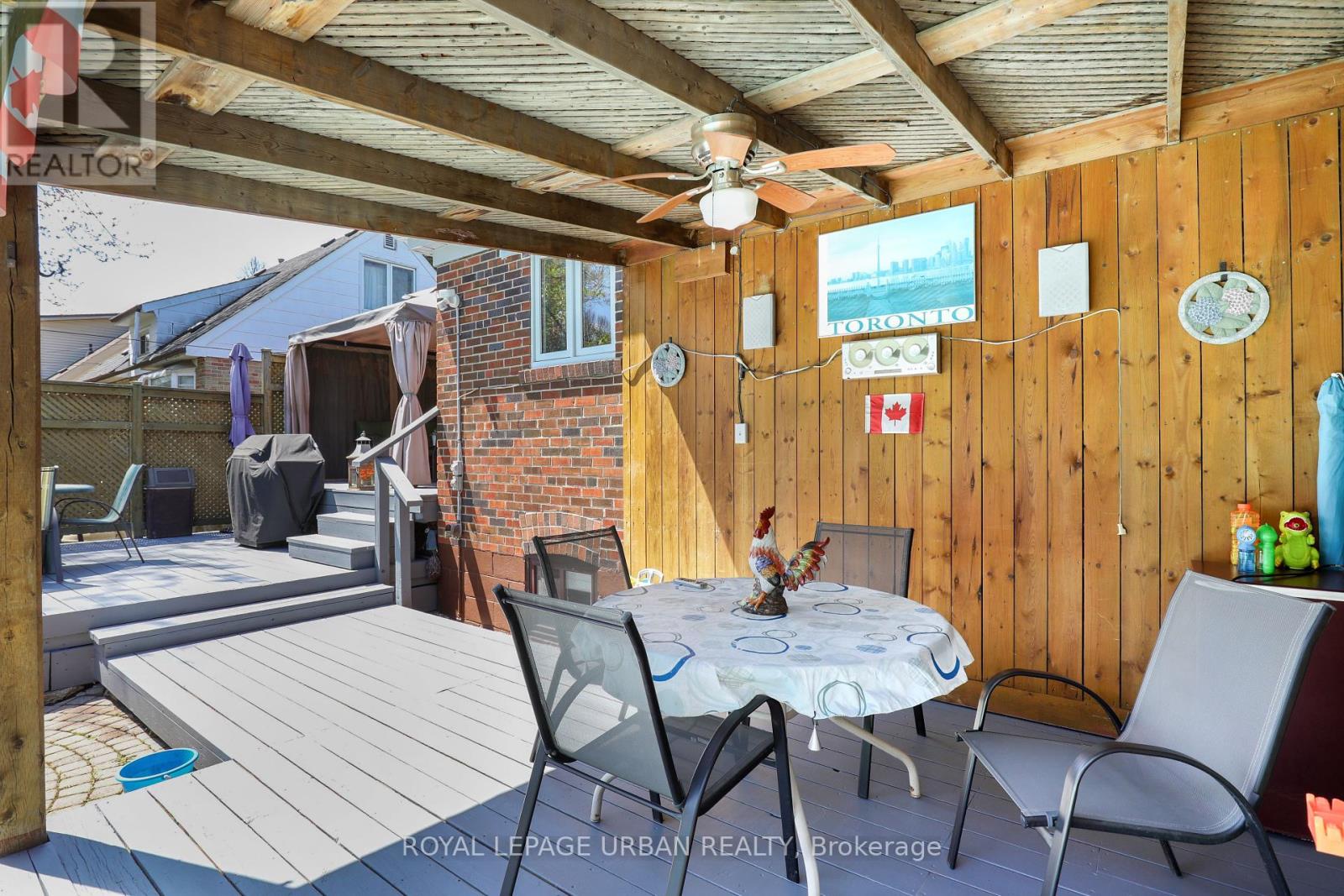 83 Adanac Drive, Toronto, Ontario  M1M 2E7 - Photo 9 - E12136256