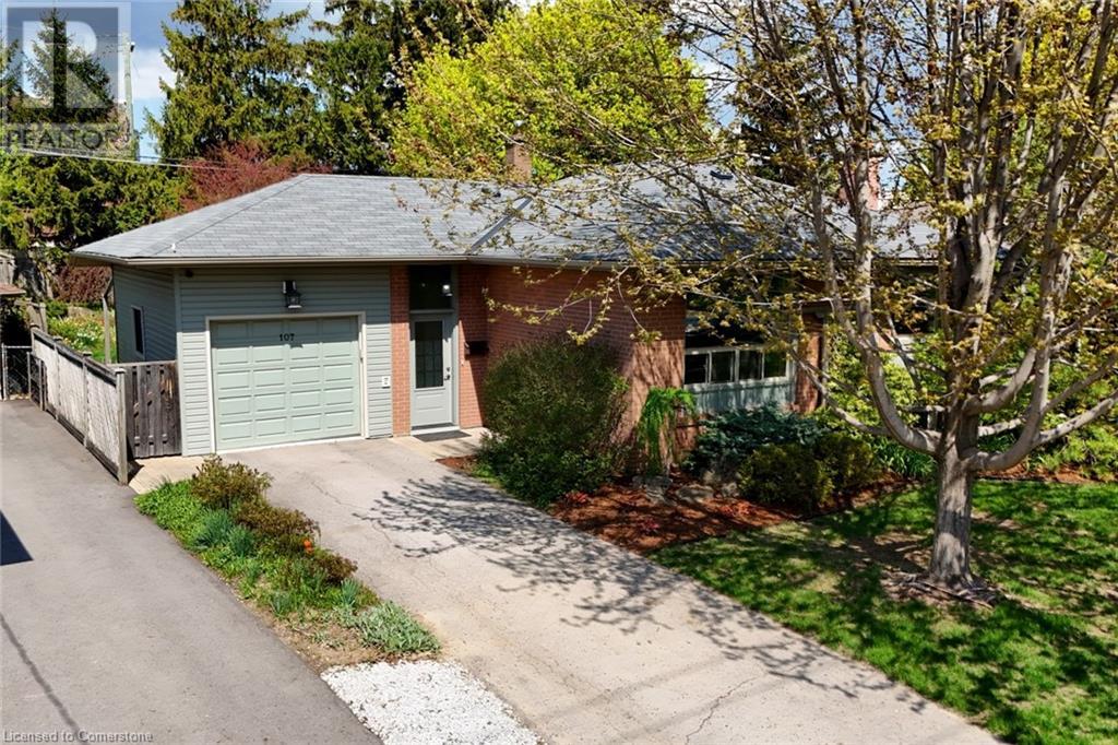 Property at 107 PRINCE CHARLES Drive image 2