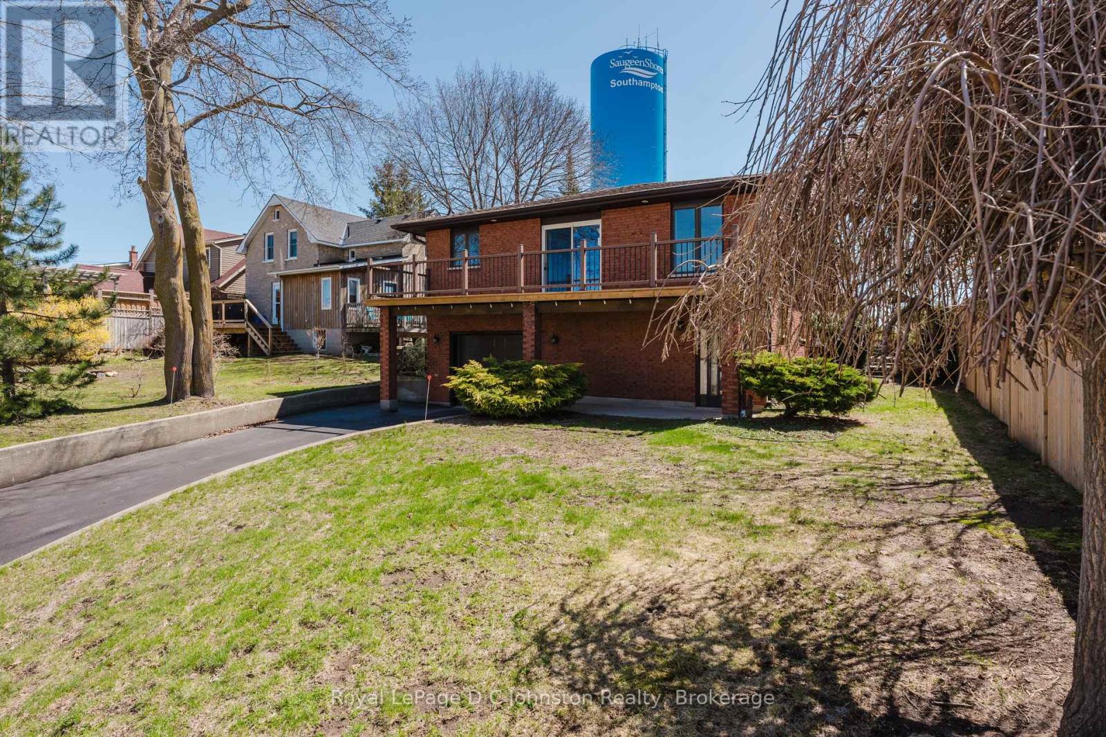 45 Victoria Street S, Saugeen Shores, Ontario  N0H 2L0 - Photo 36 - X12107447