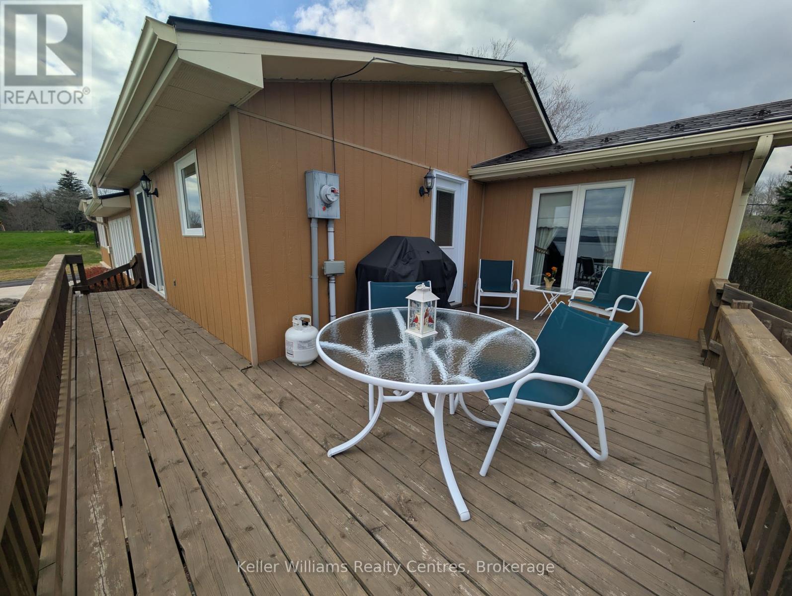 11 Mallory Beach Road, South Bruce Peninsula, Ontario  N0H 2T0 - Photo 44 - X12133812
