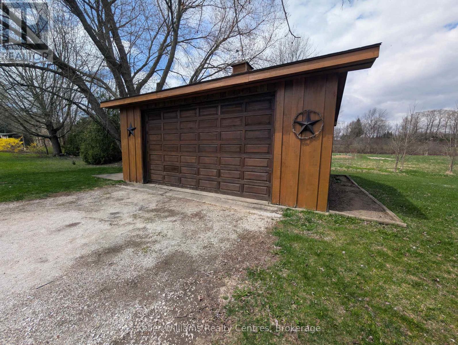 11 Mallory Beach Road, South Bruce Peninsula, Ontario  N0H 2T0 - Photo 45 - X12133812